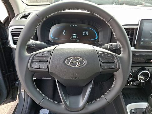 New 2026 Hyundai Venue SEL FWD image 8