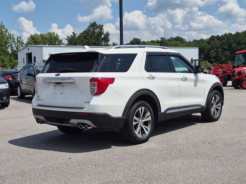 Used 2020 Ford Explorer Platinum w/ Premium Technology Package AWD/4WD image 3