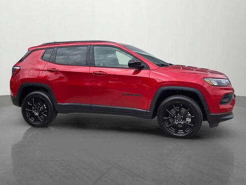 New 2026 Jeep Compass Latitude AWD/4WD image 7