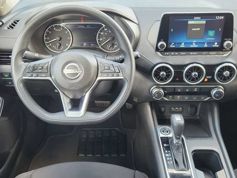 Used 2025 Nissan Sentra SV FWD image 25