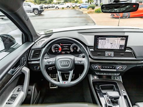 Used 2023 Audi SQ5 Premium Plus image 12