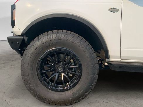 Used 2024 Ford Bronco Wildtrak AWD/4WD image 9