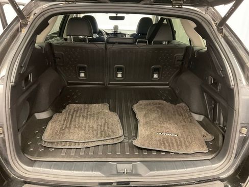 Used 2020 Subaru Outback Limited w/ Popular Package #2 image 12
