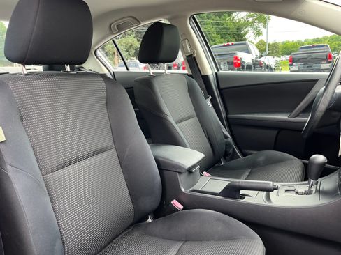 Used 2012 MAZDA MAZDA3 i Touring FWD image 13