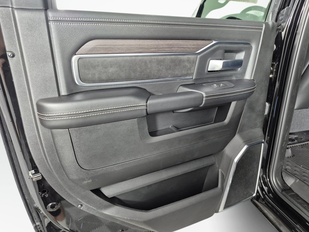 New 2026 RAM 3500 Laramie w/ Night Edition AWD/4WD image 34