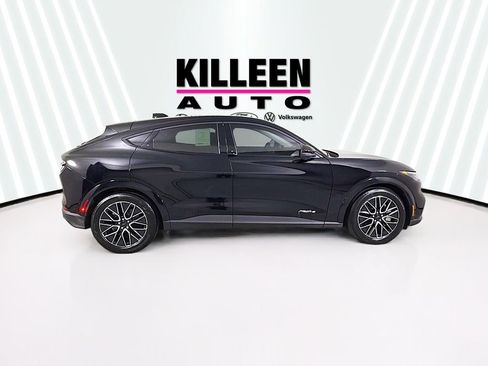 New 2025 Ford Mustang Mach-E Premium image 8