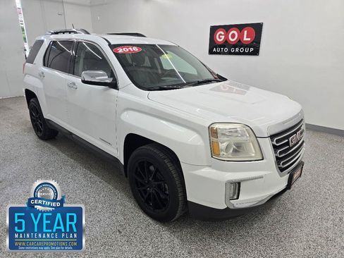 Used 2016 GMC Terrain SLT AWD/4WD image 1
