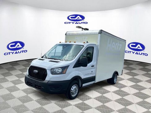Used 2022 Ford Transit 350 DRW RWD image 12