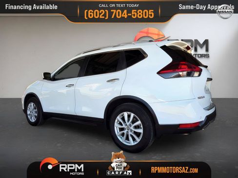 Used 2019 Nissan Rogue SV FWD image 4