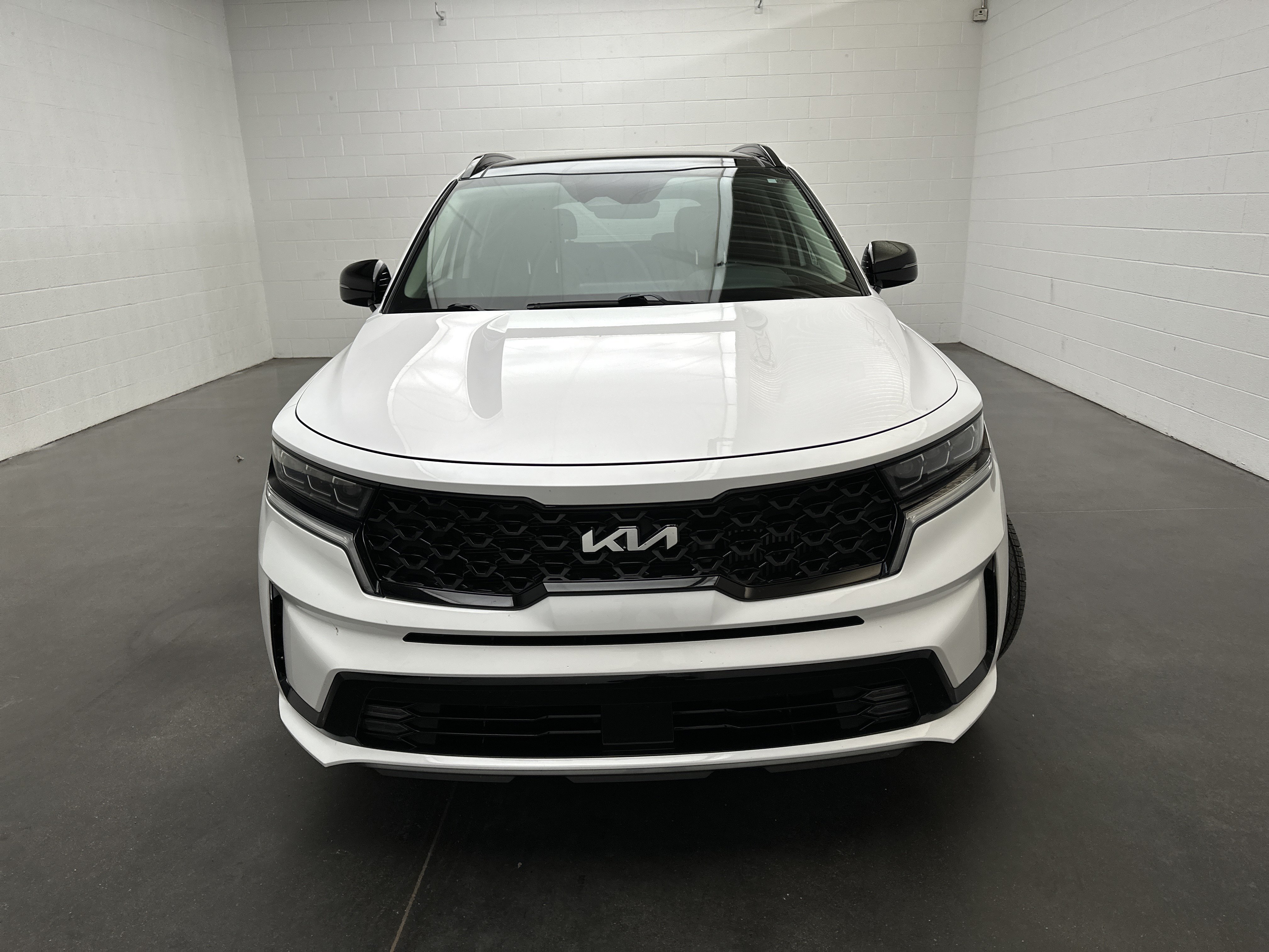 Used 2022 Kia Sorento SX FWD image 3