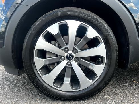 Used 2021 Kia Telluride SX image 32