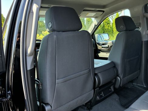 Used 2022 Chevrolet Silverado 1500 Custom RWD image 16