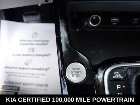 Certified 2024 Kia Soul EX FWD image 18