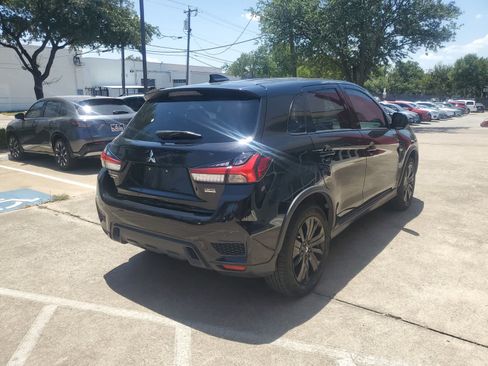 Used 2023 Mitsubishi Outlander Sport LE AWD/4WD image 6