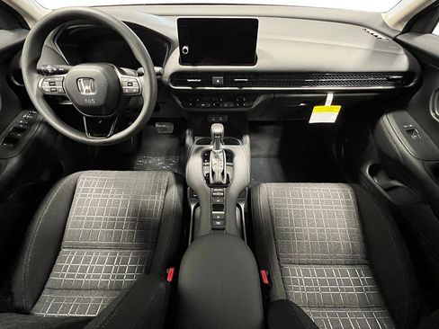 New 2026 Honda HR-V LX image 17