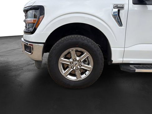 Used 2025 Ford F150 XLT w/ Equipment Group 301A Standard AWD/4WD image 9