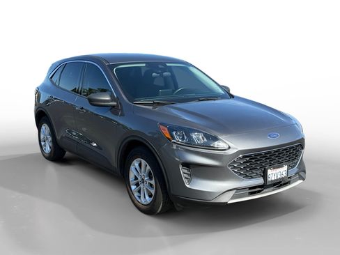 Used 2022 Ford Escape SE FWD image 7