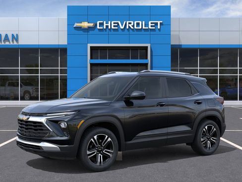 New 2026 Chevrolet TrailBlazer LT image 2
