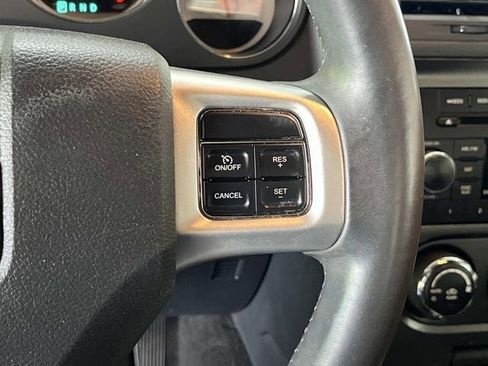 Used 2013 Dodge Challenger SXT w/ Sound Group RWD image 24