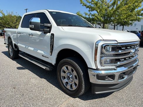 Used 2024 Ford F250 Lariat w/ Chrome Package AWD/4WD image 5