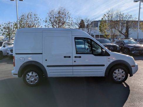 Used 2013 Ford Transit Connect XLT image 4