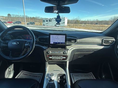 Used 2020 Ford Explorer XLT w/ Equipment Group 202A image 31