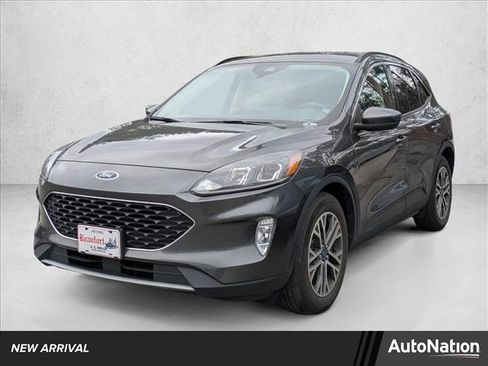 Used 2020 Ford Escape SEL image 1