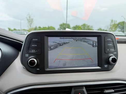 Used 2020 Hyundai Santa Fe SEL FWD image 16
