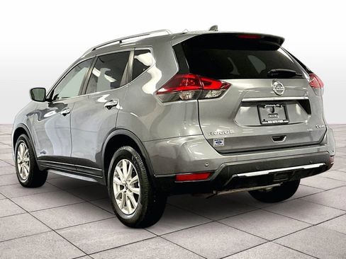 Used 2020 Nissan Rogue SV AWD/4WD image 11