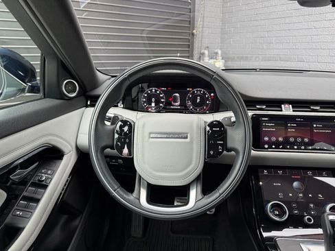 Used 2020 Land Rover Range Rover Evoque First Edition image 31