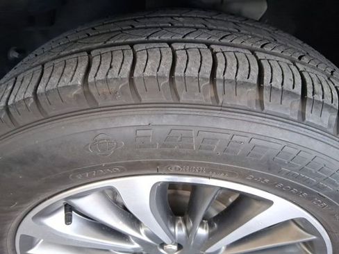 Used 2023 Lincoln Nautilus Standard w/ Premium Package image 24