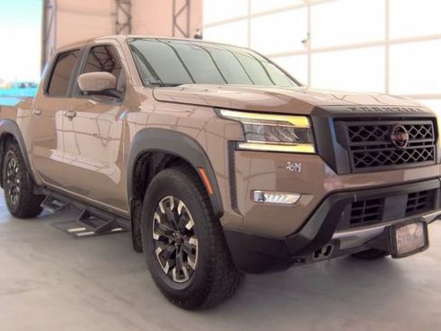 Used 2022 Nissan Frontier Pro-X RWD image 4