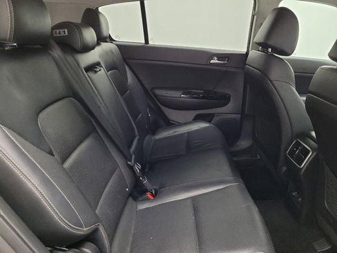 Used 2017 Kia Sportage SX image 19