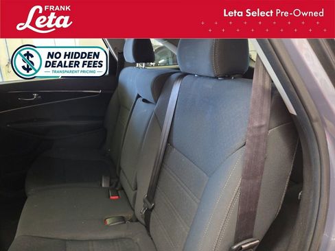 Used 2020 Kia Sorento LX w/ LX I4 Convenience Package FWD image 19