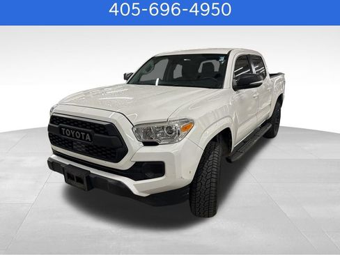 Used 2021 Toyota Tacoma SR w/ SR Convenience Package image 1
