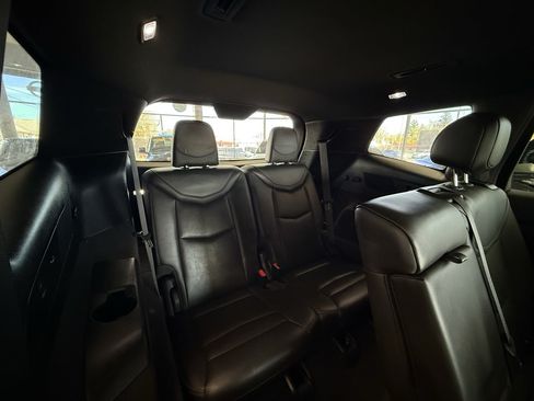 Used 2023 Cadillac XT6 Sport AWD/4WD image 38