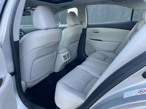 Used 2010 Lexus ES 350 w/ Luxury Package image 14