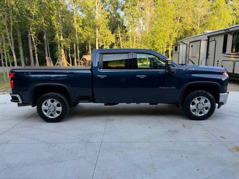 Used 2022 Chevrolet Silverado 2500 LTZ AWD/4WD image 5