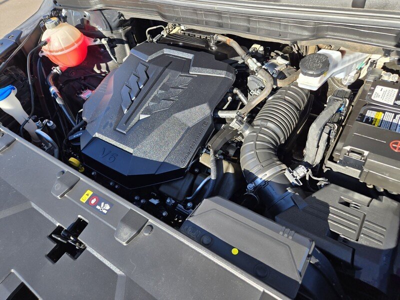 Certified 2022 Kia Carnival SX Prestige FWD image 17