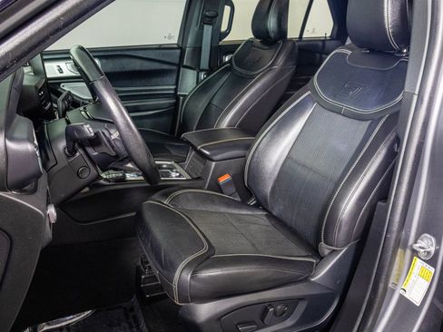 Used 2023 Ford Explorer ST w/ Equipment Group 401A AWD/4WD image 27