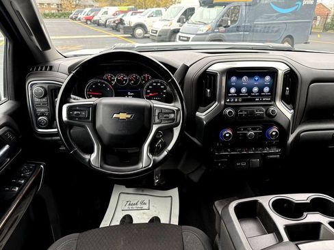 Used 2023 Chevrolet Silverado 2500 LT image 16