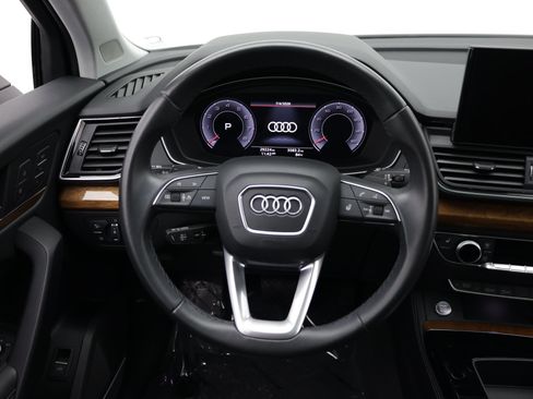 Used 2023 Audi Q5 2.0T Premium Plus w/ Premium Plus Package AWD/4WD image 32