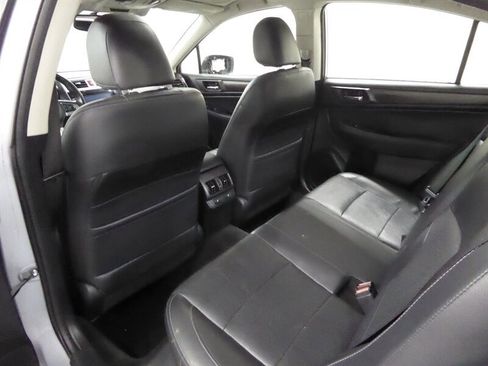 Used 2015 Subaru Legacy 3.6R Limited image 28