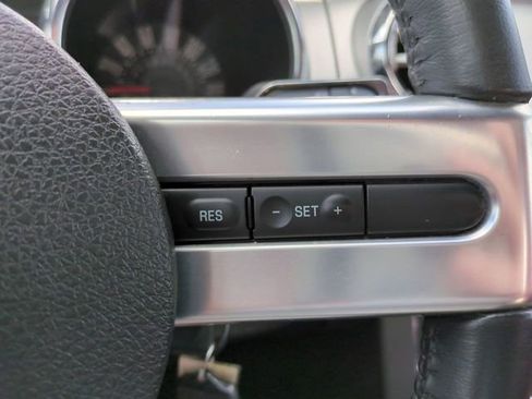 Used 2009 Ford Mustang GT image 21