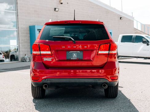 Used 2018 Dodge Journey SXT w/ Connectivity Group FWD image 6