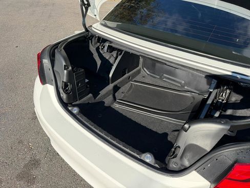 Used 2018 BMW M4 Convertible image 49