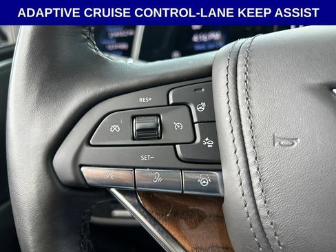 Used 2024 Cadillac Escalade Sport Platinum w/ Heavy-Duty Trailer Package AWD/4WD image 19