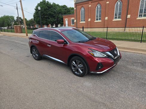 Used 2022 Nissan Murano Platinum w/ Cargo Package FWD image 2