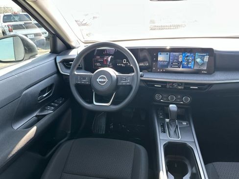 New 2026 Nissan Kicks S FWD image 22