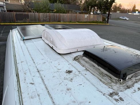 Used 2016 GMC Savana 2500 2500 3dr Extended Cargo Van w/ image 29